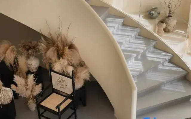 Xianju wants to stay indiscriminately