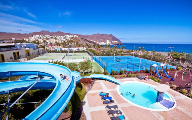 Playitas Aparthotel - Sports Resort