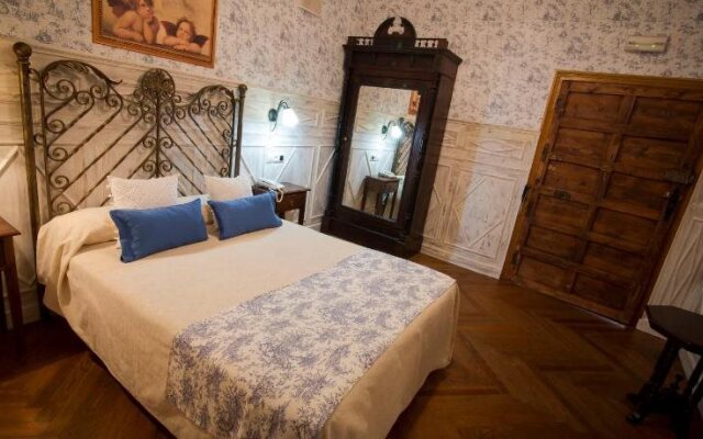 Hospederia Real Casona La Beltraneja