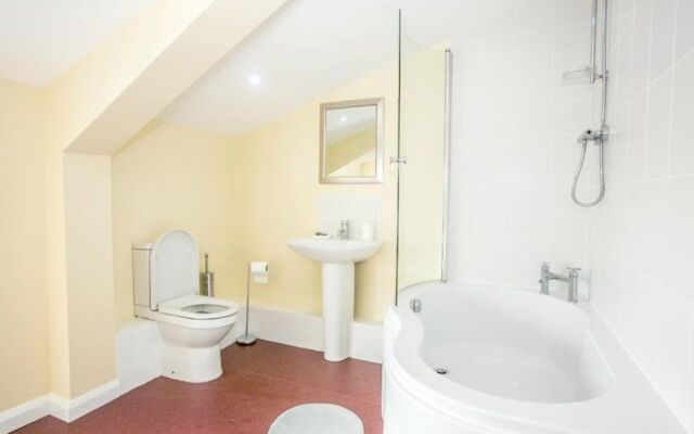 The Brown Horse Hotel