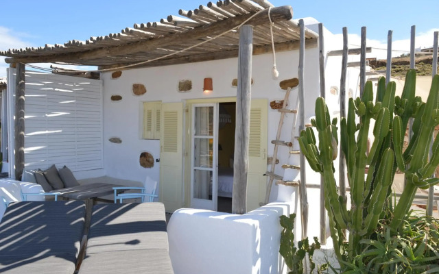 Sea Side Studios & Houses