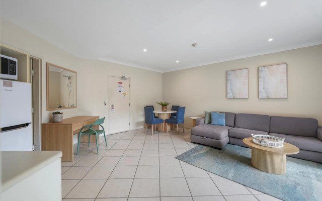 Terrigal Sails Serviced Apartments