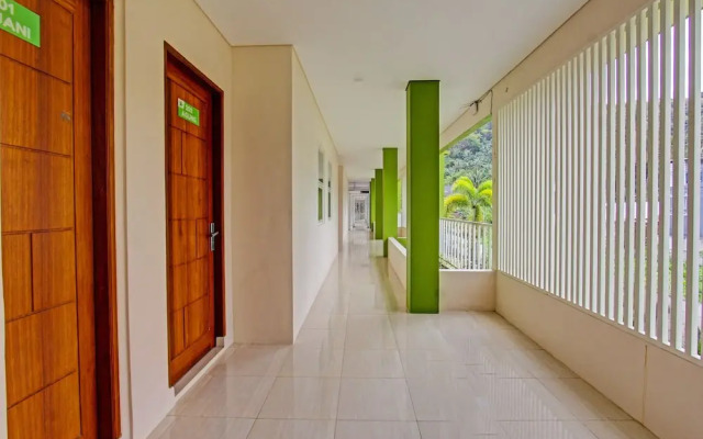 Capital O 91384 Rintaka Residence