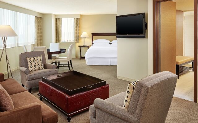 Wyndham College Park North / Washington DC Area