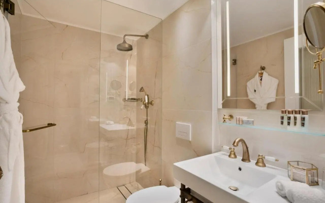 Jacob Samuel Hotel