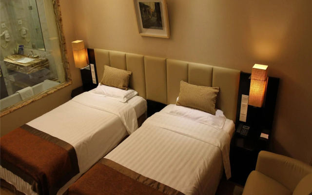 AC Embassy Hotel