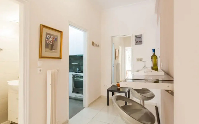Central Apartment at Plaka 1 bed for 2 pers