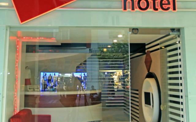 Cekmen Hotel