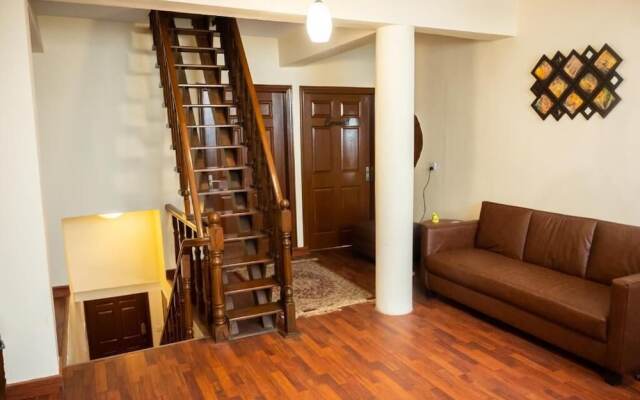Sarah's Lodge