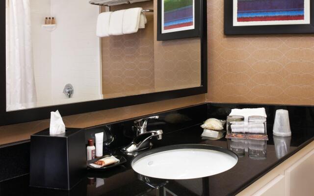 Sheraton Suites Chicago O'Hare