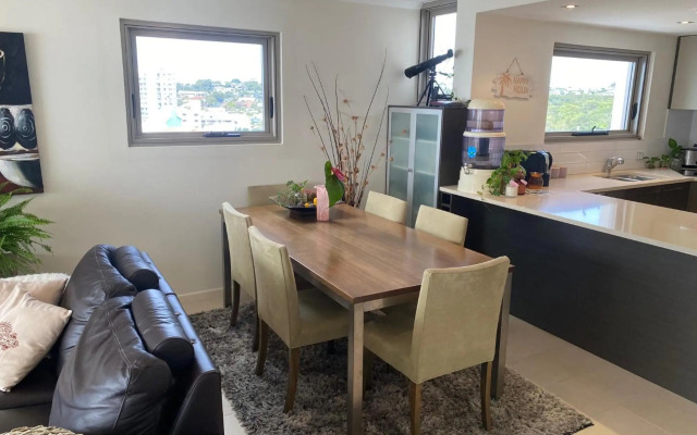 Alex Beachfront 3 brm Apartment - 9th floor