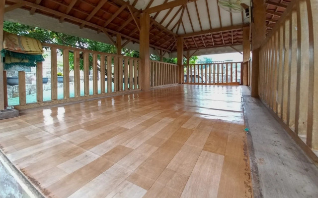 Alif House Syariah Redpartner near Taman Dayu Pandaan