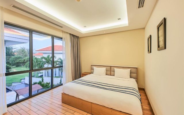 EmblemSea Luxury Villas few steps to the Danang beach