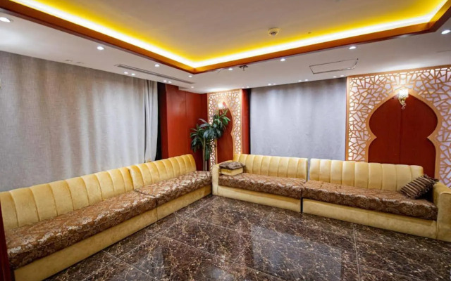 Misk Umm Al Qura Hotel