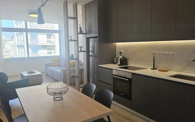 37 NIC - Stay City Center Gem