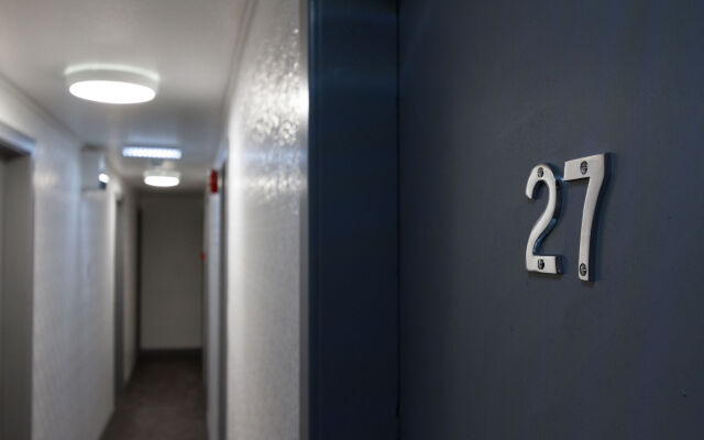 The Sandringham Court Hotel and Apartment