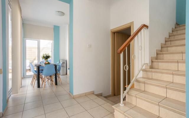 Villa Vitamin Blue in Pernera