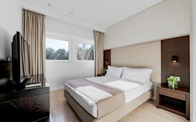 Lisboa Central Park Hotel Suites & Studios