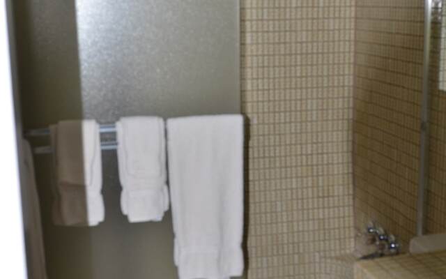 St. Moritz Lodge & Condominiums