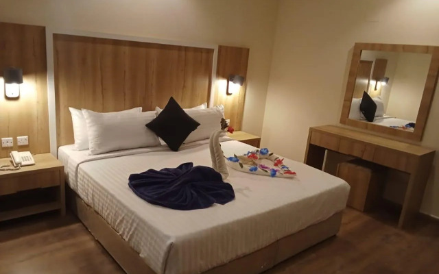 Tulane hotel suites-Khurais