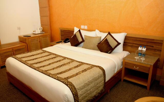 Comfort Inn Saffron Kiran