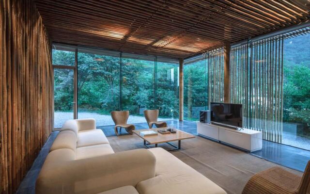 Commune By The Great Wall