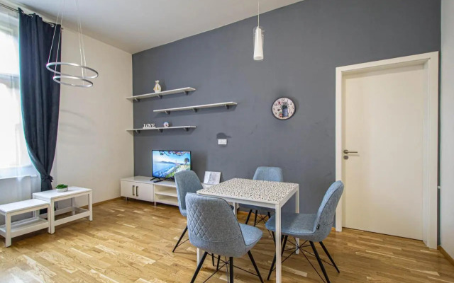 Stylish apartment in Prague best gastronomic area