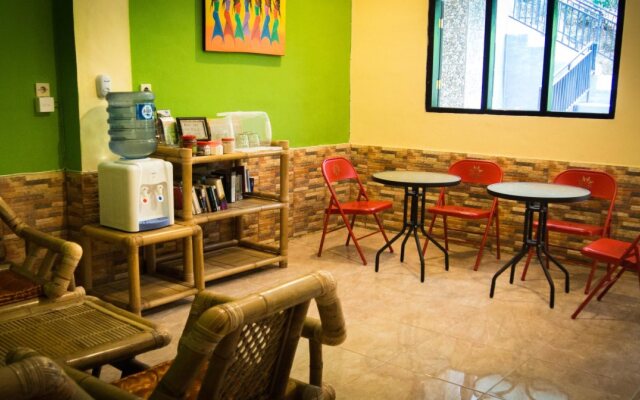 Citrus Tree B&B - Widia