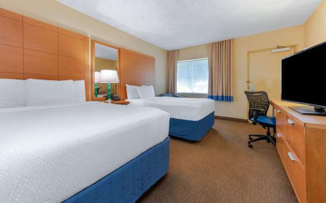 La Quinta by Wyndham Fort Lauderdale Pompano Beach