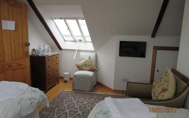 The Birds Nest B&B