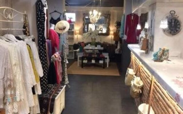 Apartamentos La Buhardilla