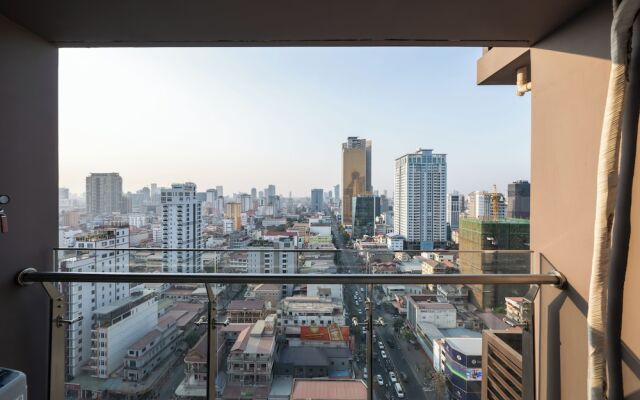 Agile Sky Residence Studio by SobenHomes