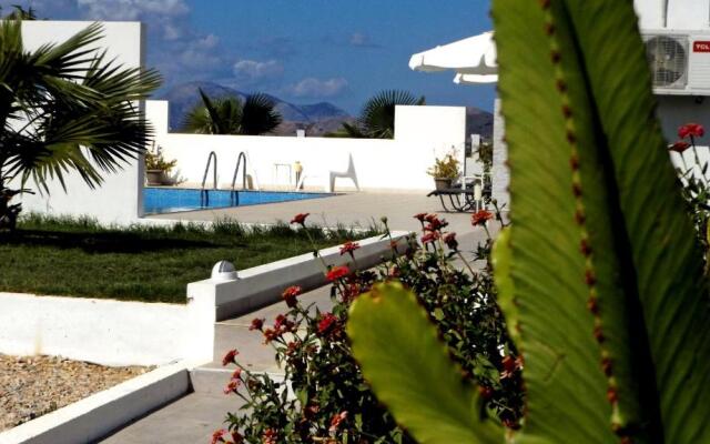 "xenos Villa 7 With a Private Pool Near the Sea."