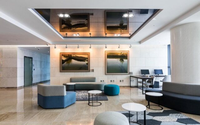 CO-OP City Hotel Harborview