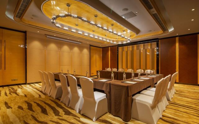 Howard Johnson by Wyndham Jinyi Hotel Chongqing