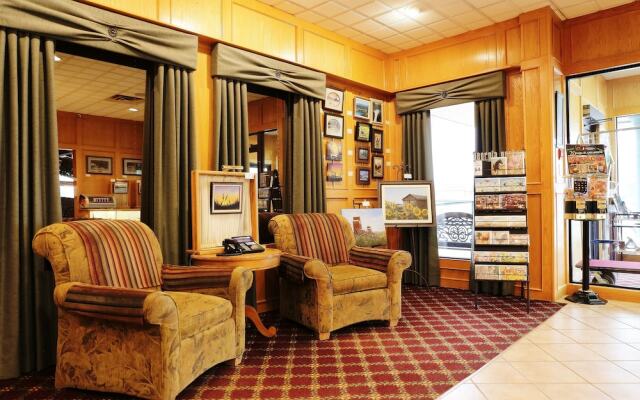 Tamarack Motor Inn