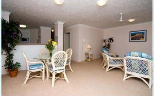 Koala Cove Holiday Apartments – Lobby – Gold Coast