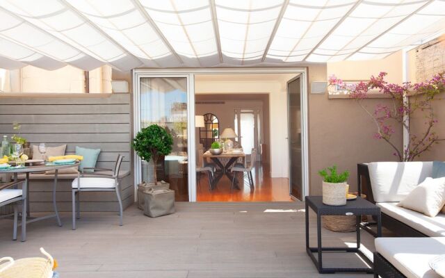 Click&Flat Balmes Luxury Penthouse