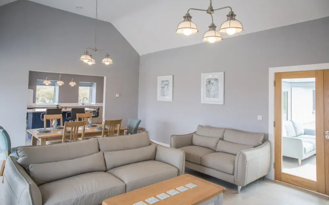 Wave Bay Cottage