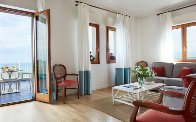 Hotel Punta Nord - Est