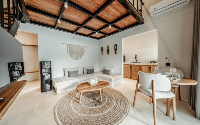 Sarang Apartments by EVDEkimi