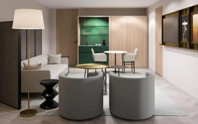 Hotel AKA Alexandria