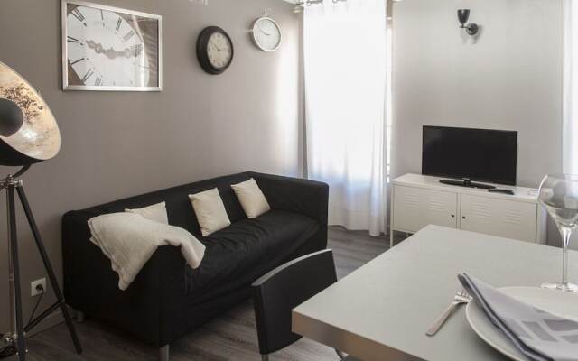 Gîtes & Maison dHôtes La Maison Vieille