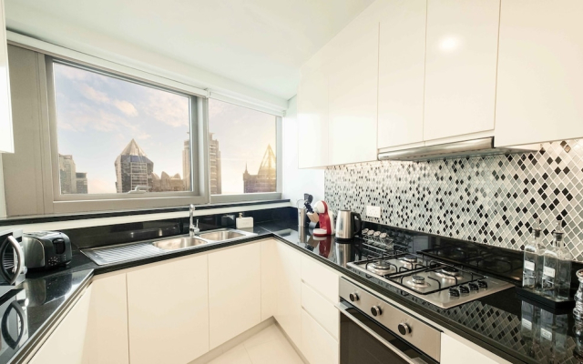 LUX The Paramount Sea View Suite