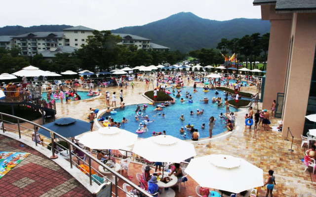Oakvalley Resort