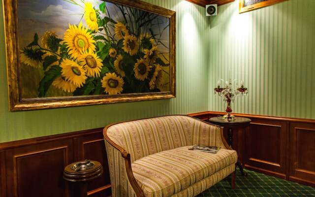 TB Palace Hotel & SPA