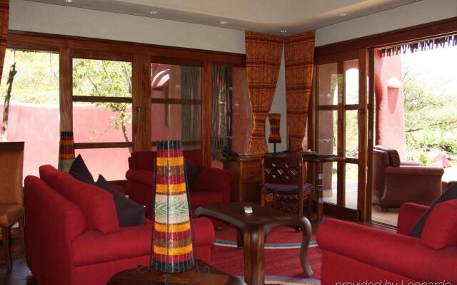 Amboseli Serena Safari Lodge