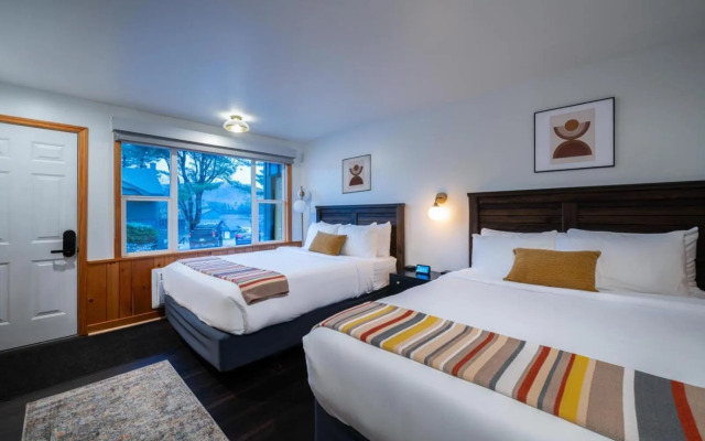 The Town House Lodge