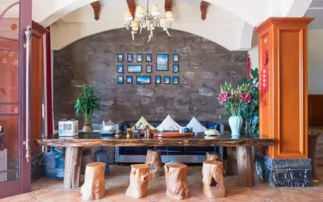Langyue Lake-View Boutique Inn