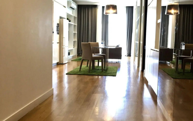 The Platinum Suites KLCC by Veedu Hauz